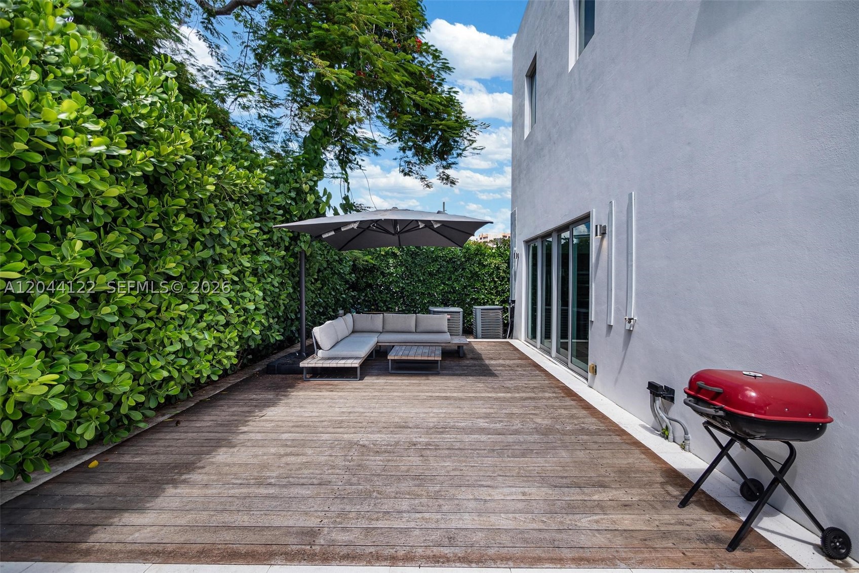 VIZCAYA GARDENS SUBDIVISI - Residential Lease