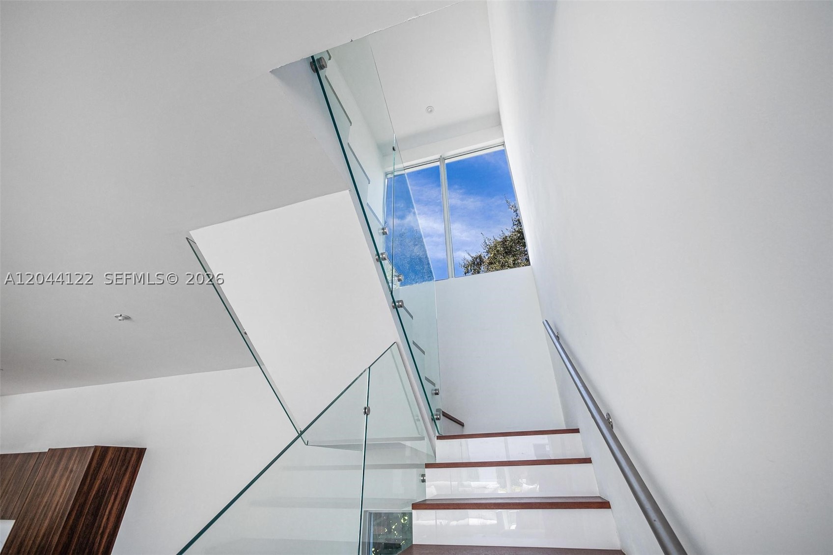 VIZCAYA GARDENS SUBDIVISI - Residential Lease