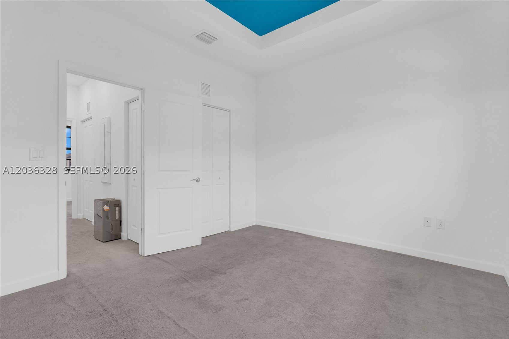 COCO PALM VILLAS - Residential