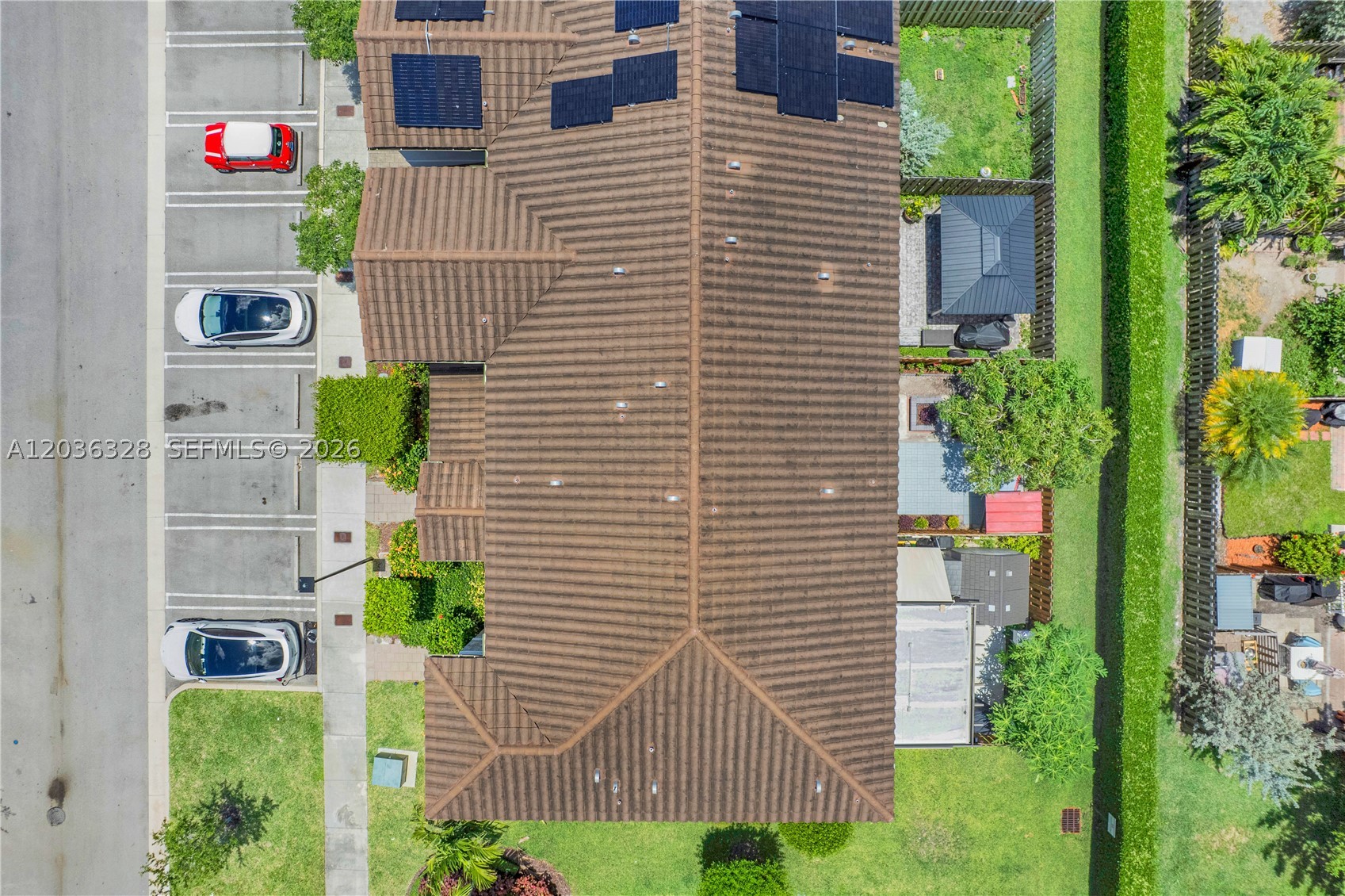COCO PALM VILLAS - Residential