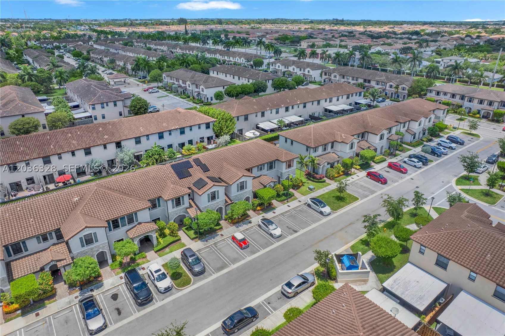 COCO PALM VILLAS - Residential