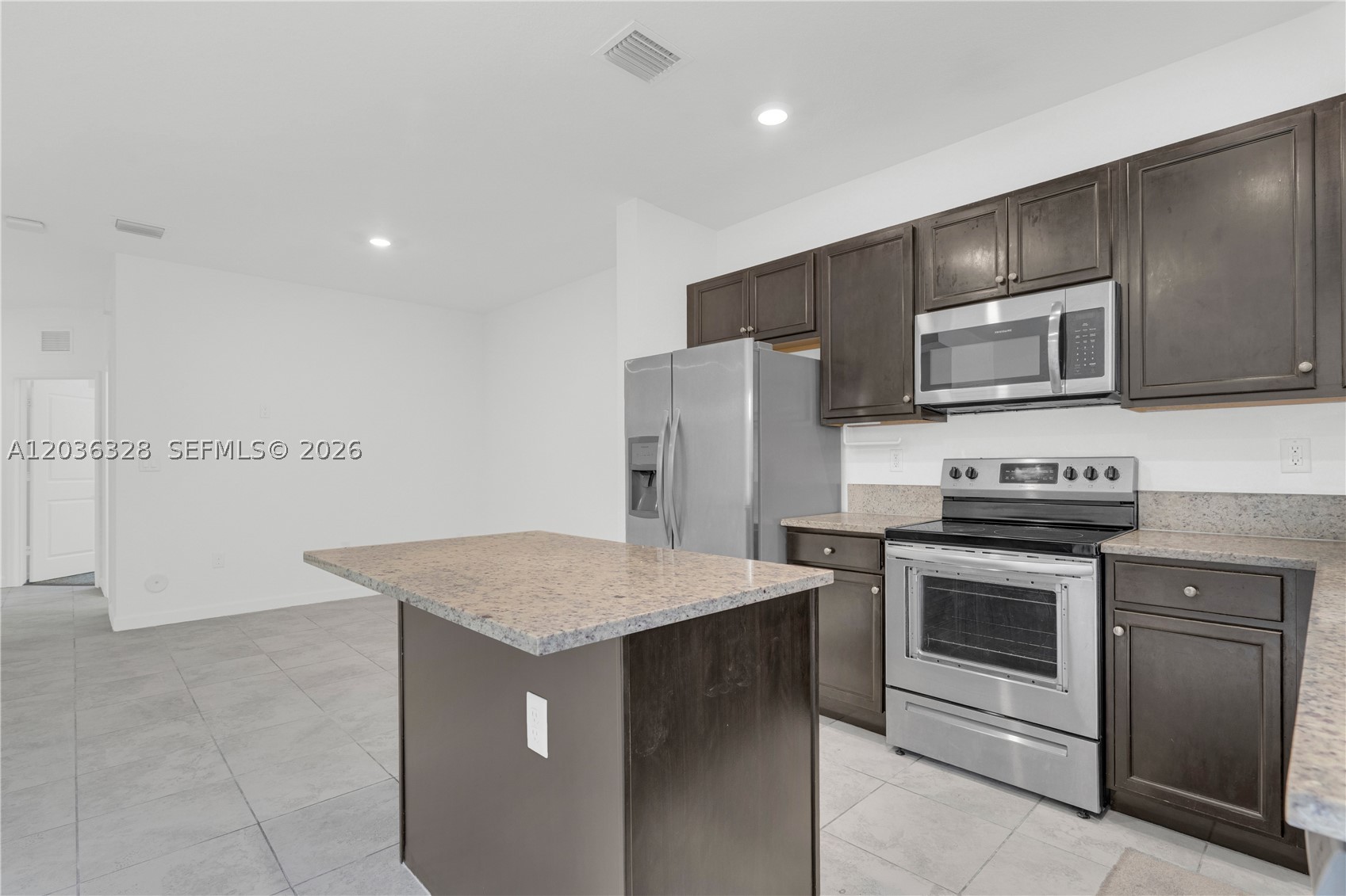 COCO PALM VILLAS - Residential