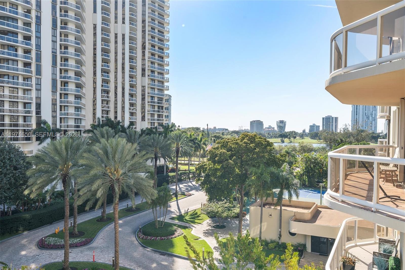 TERRACES NORTH TURNBERRY - Residential