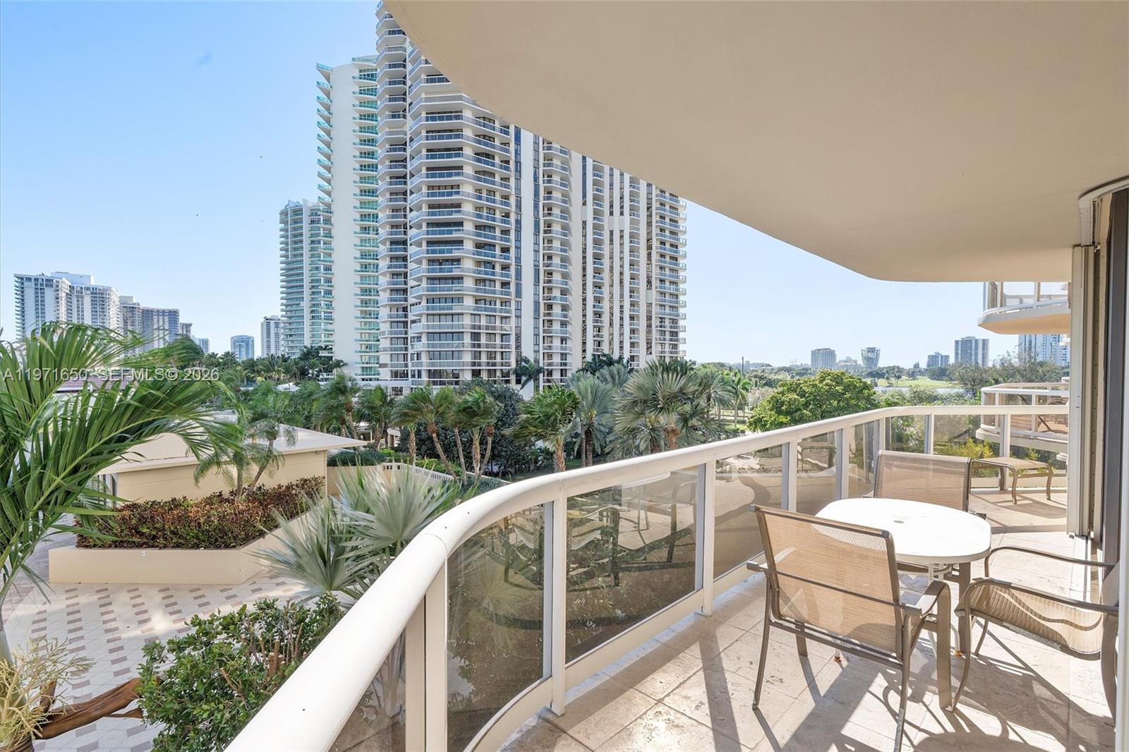 TERRACES NORTH TURNBERRY - Residential