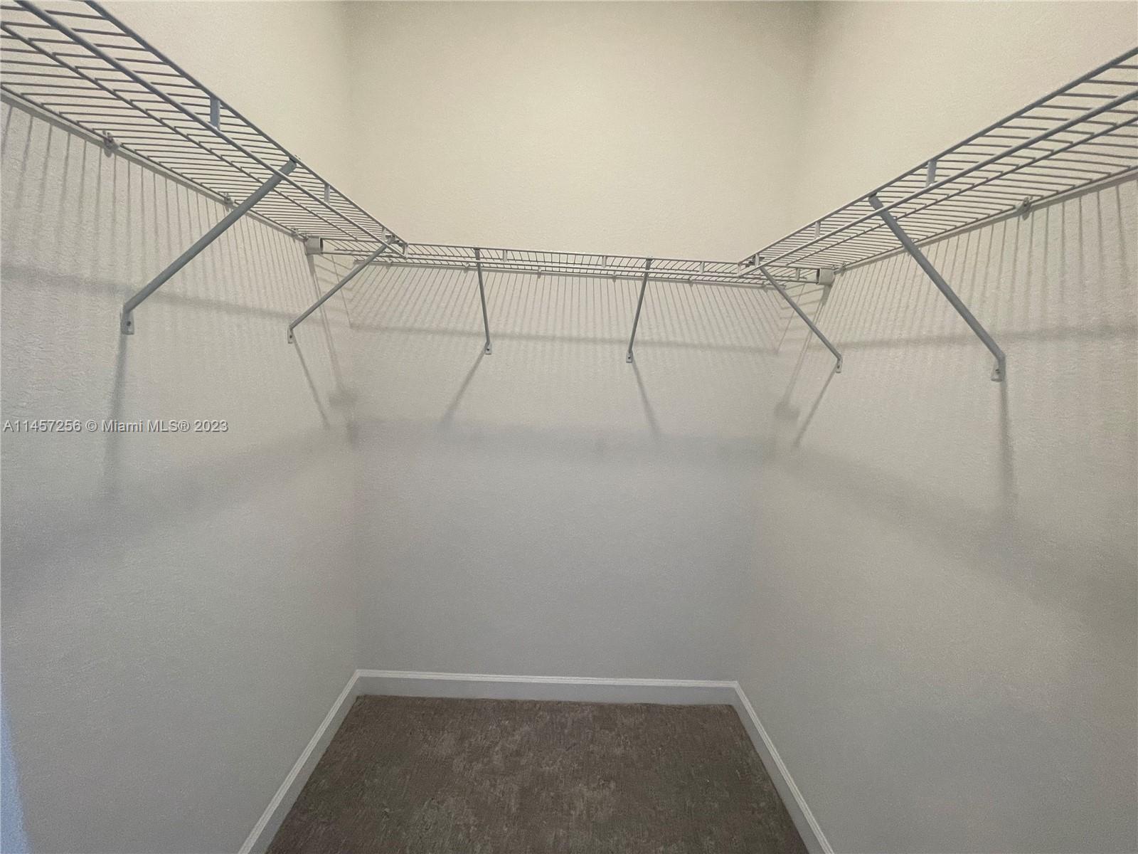 SIENA RESERVE - Residential Lease