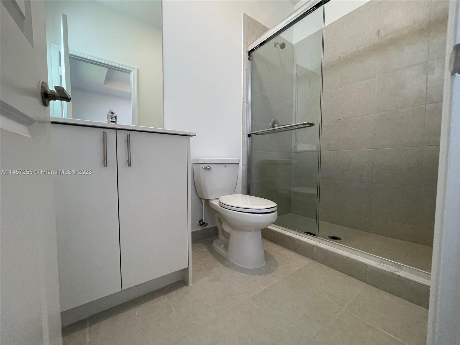 SIENA RESERVE - Residential Lease