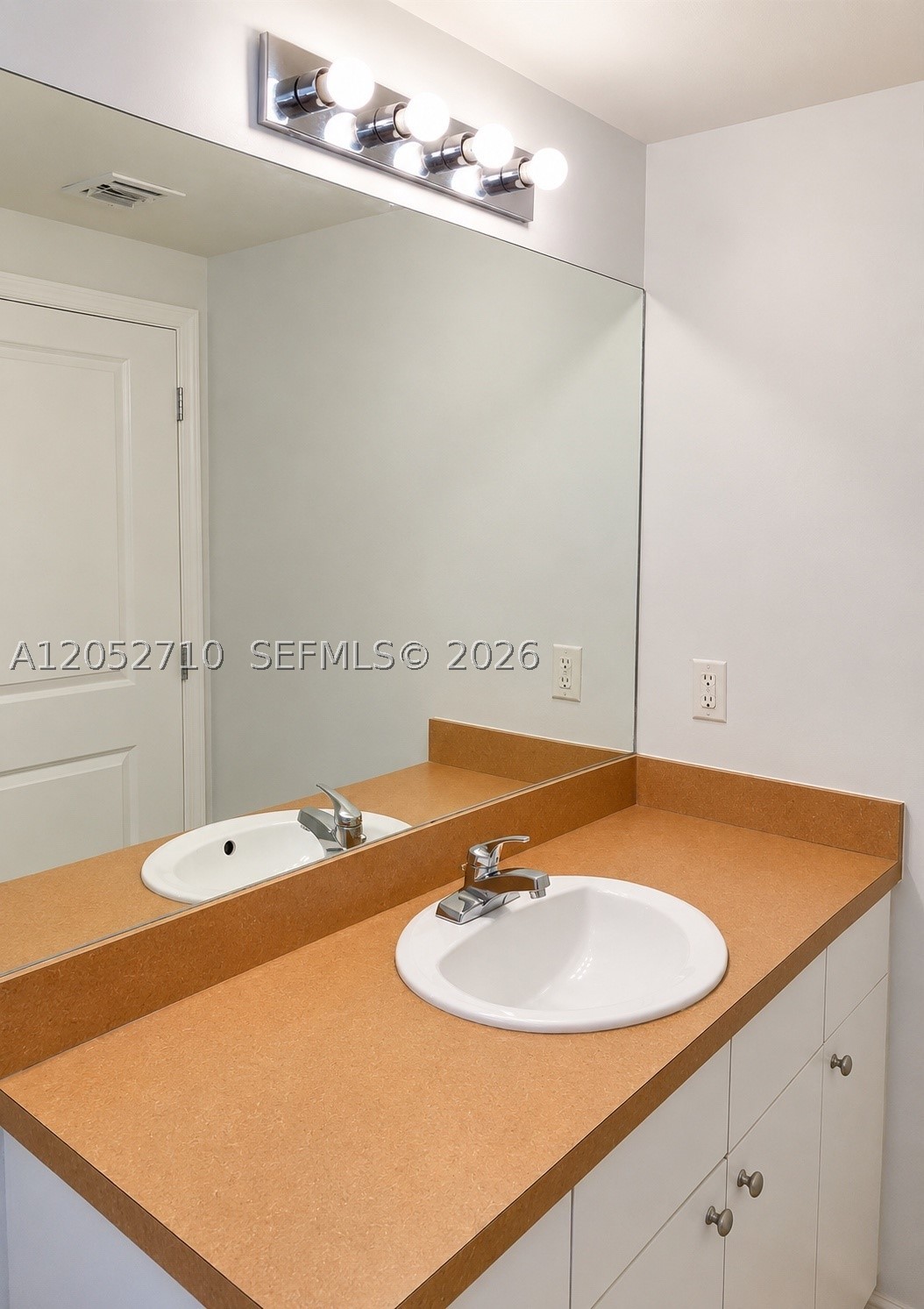 VUE AT BRICKELL CONDO - Residential Lease