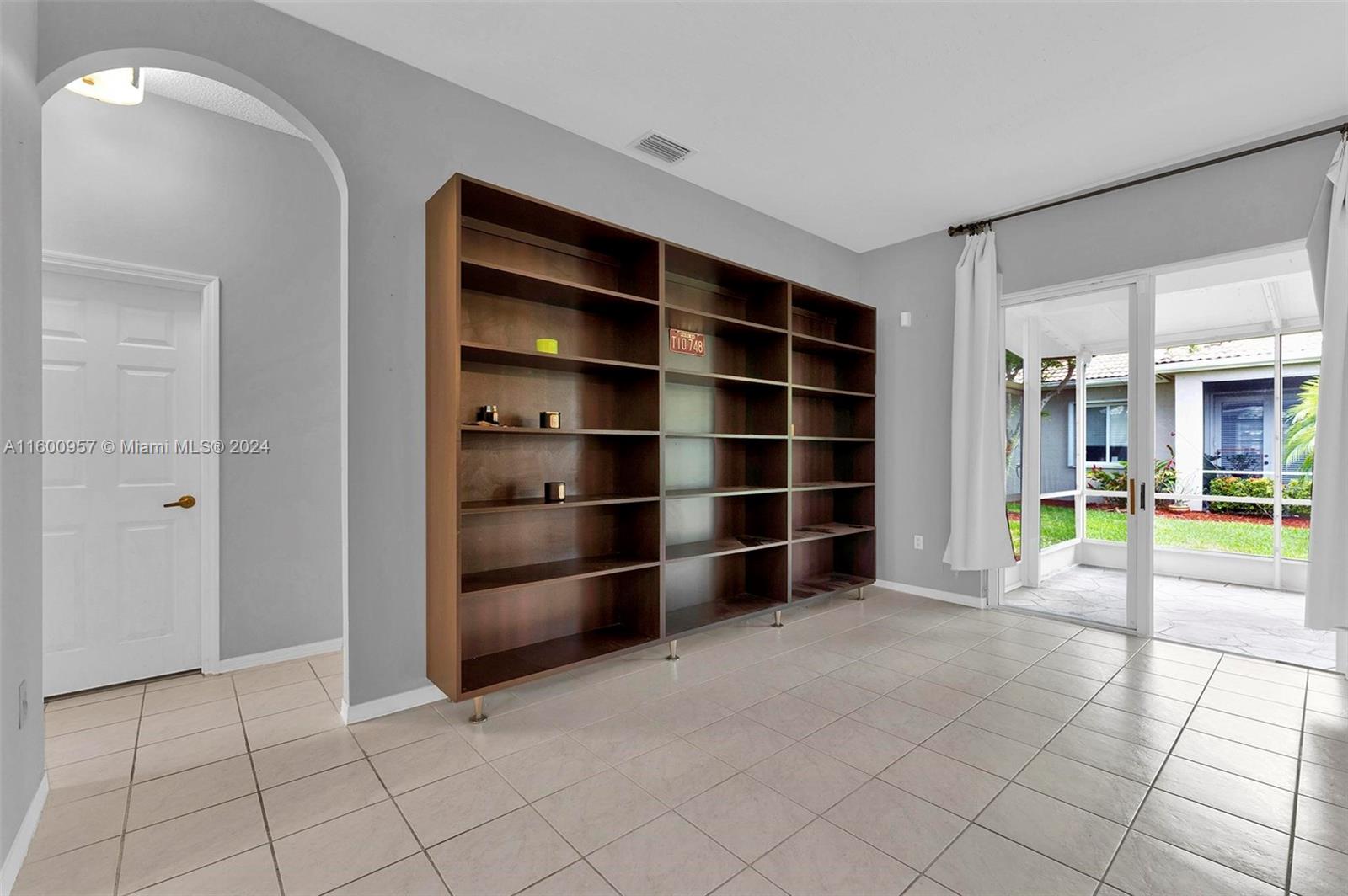 KEYS-GATE NO 1 - Residential Lease