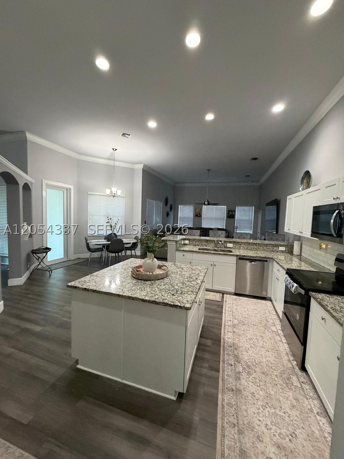 ACREAGE - Residential