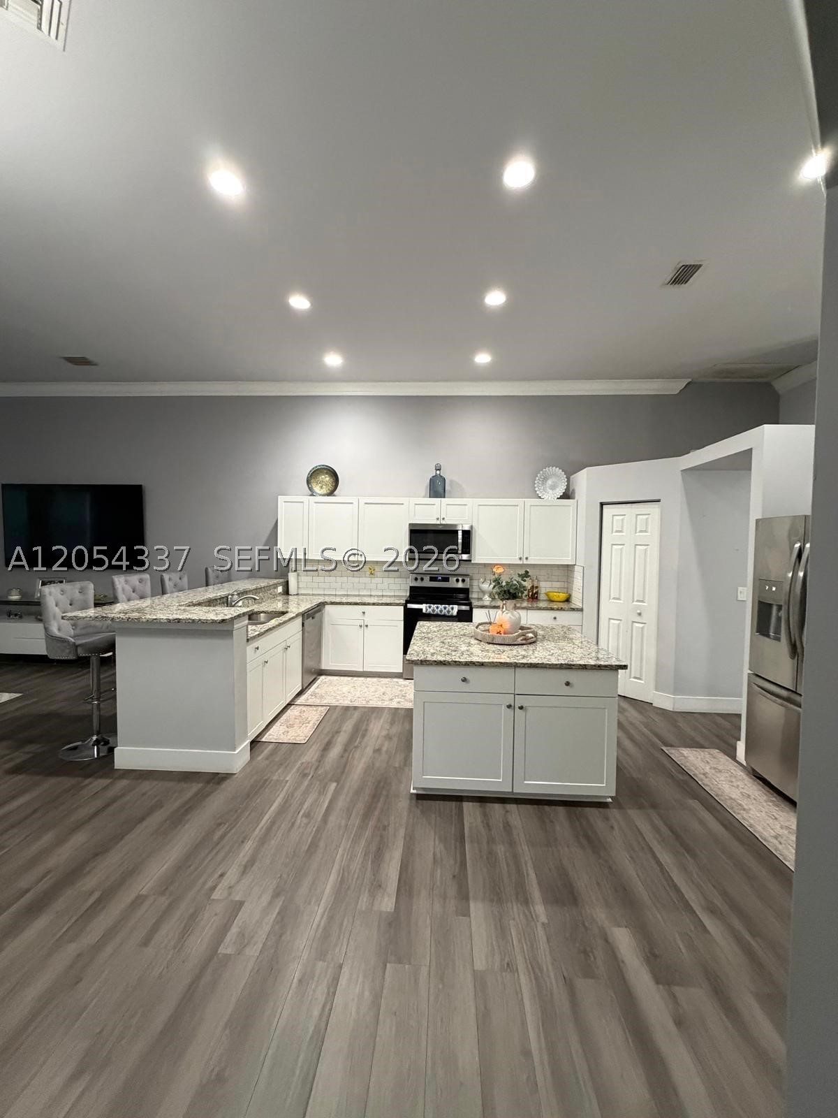 ACREAGE - Residential