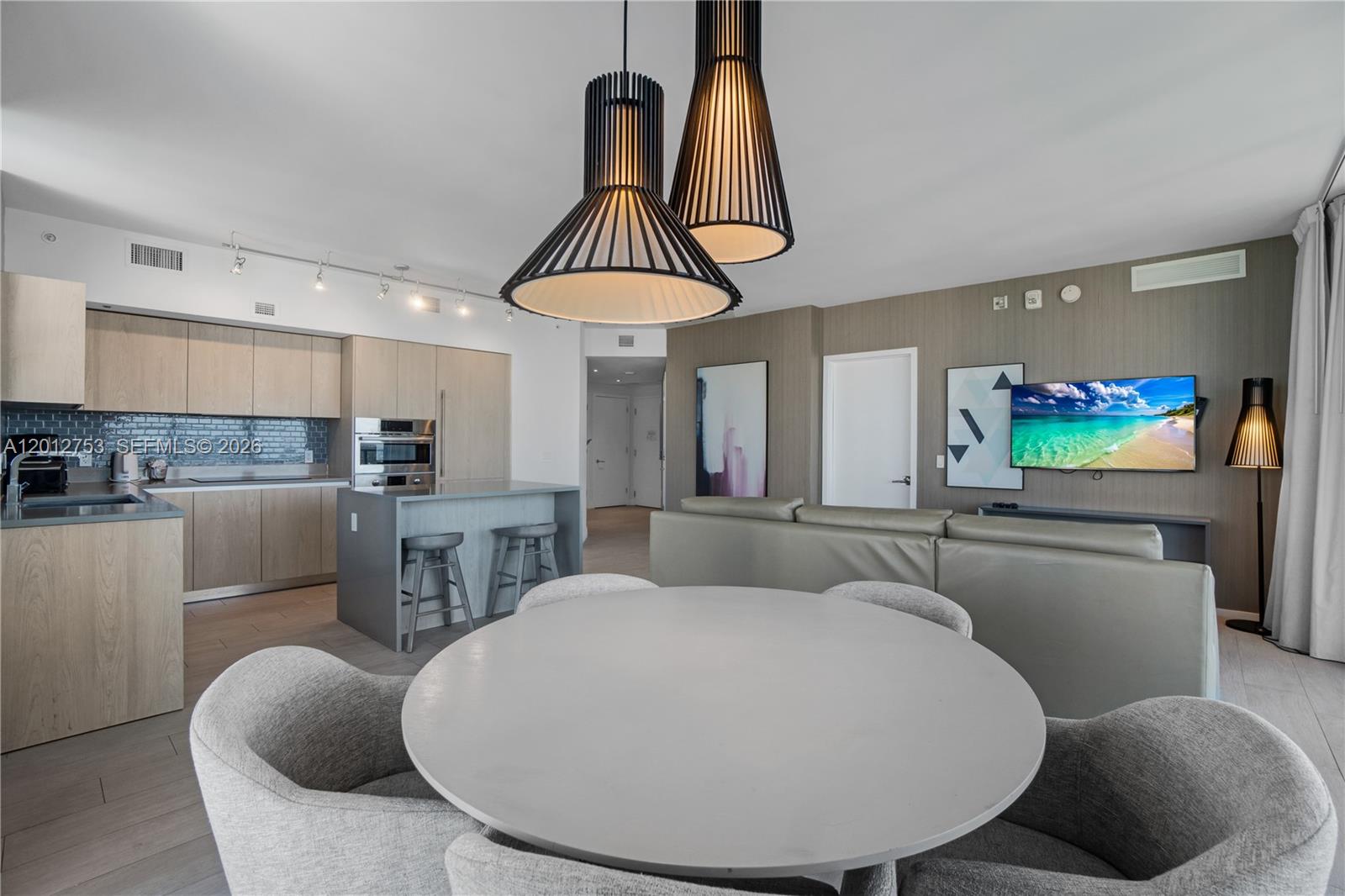 4010 SOUTH OCEAN CONDO - Residential