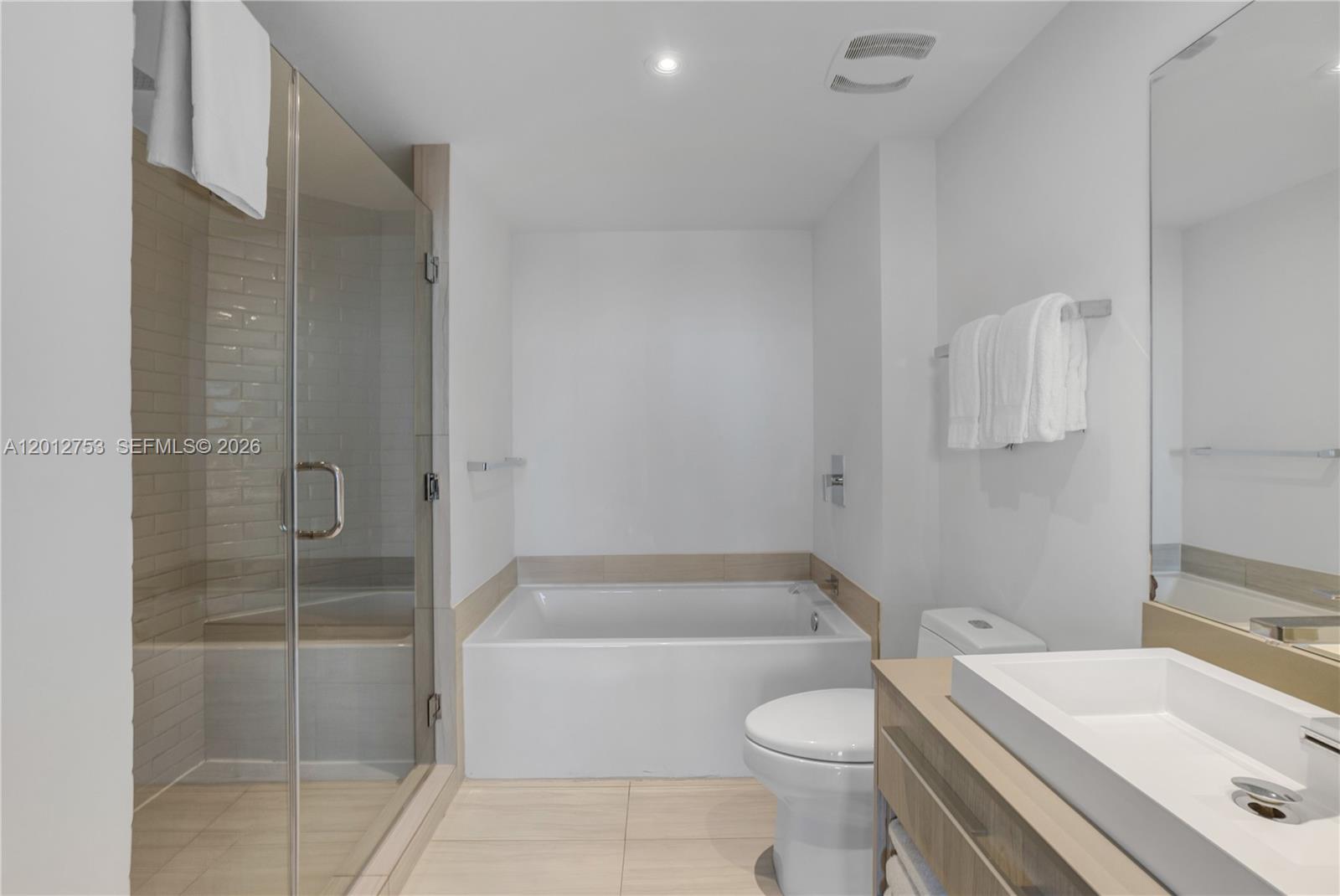 4010 SOUTH OCEAN CONDO - Residential
