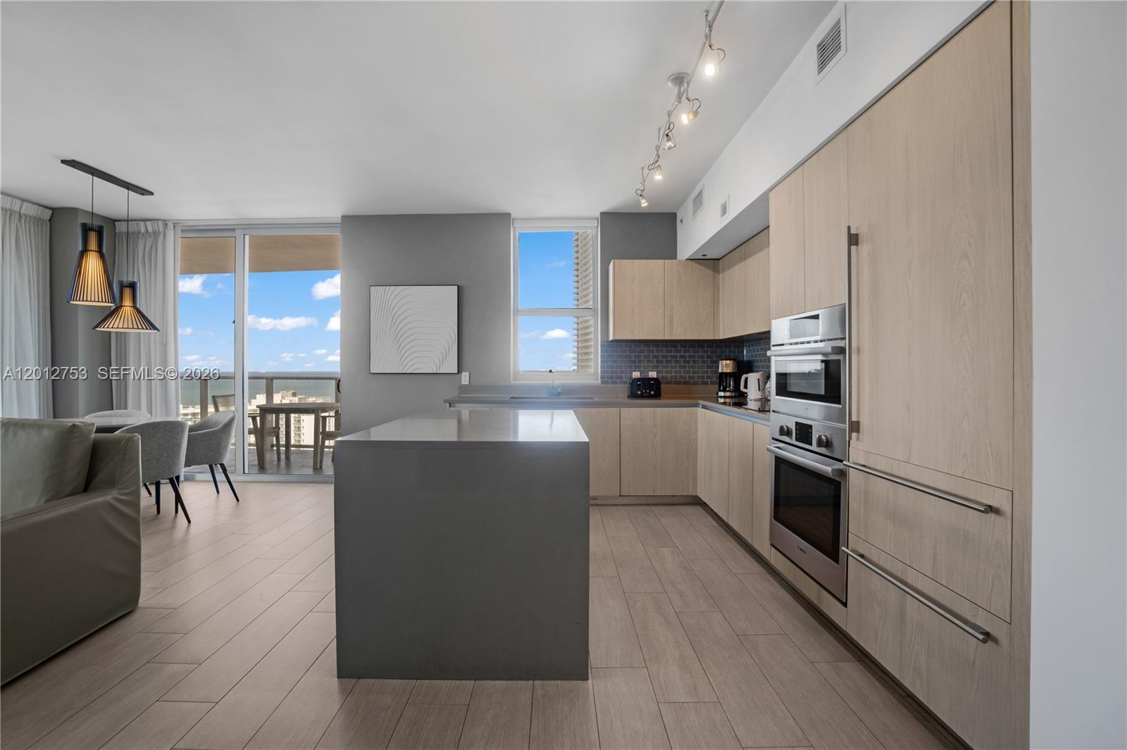 4010 SOUTH OCEAN CONDO - Residential