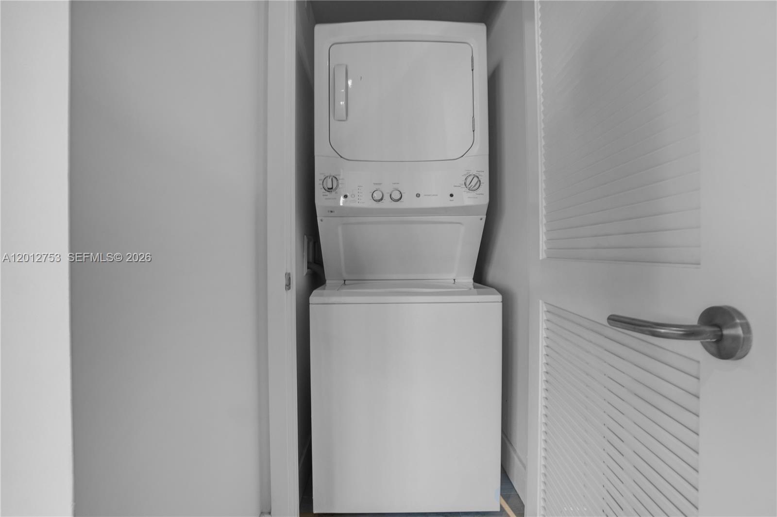 4010 SOUTH OCEAN CONDO - Residential