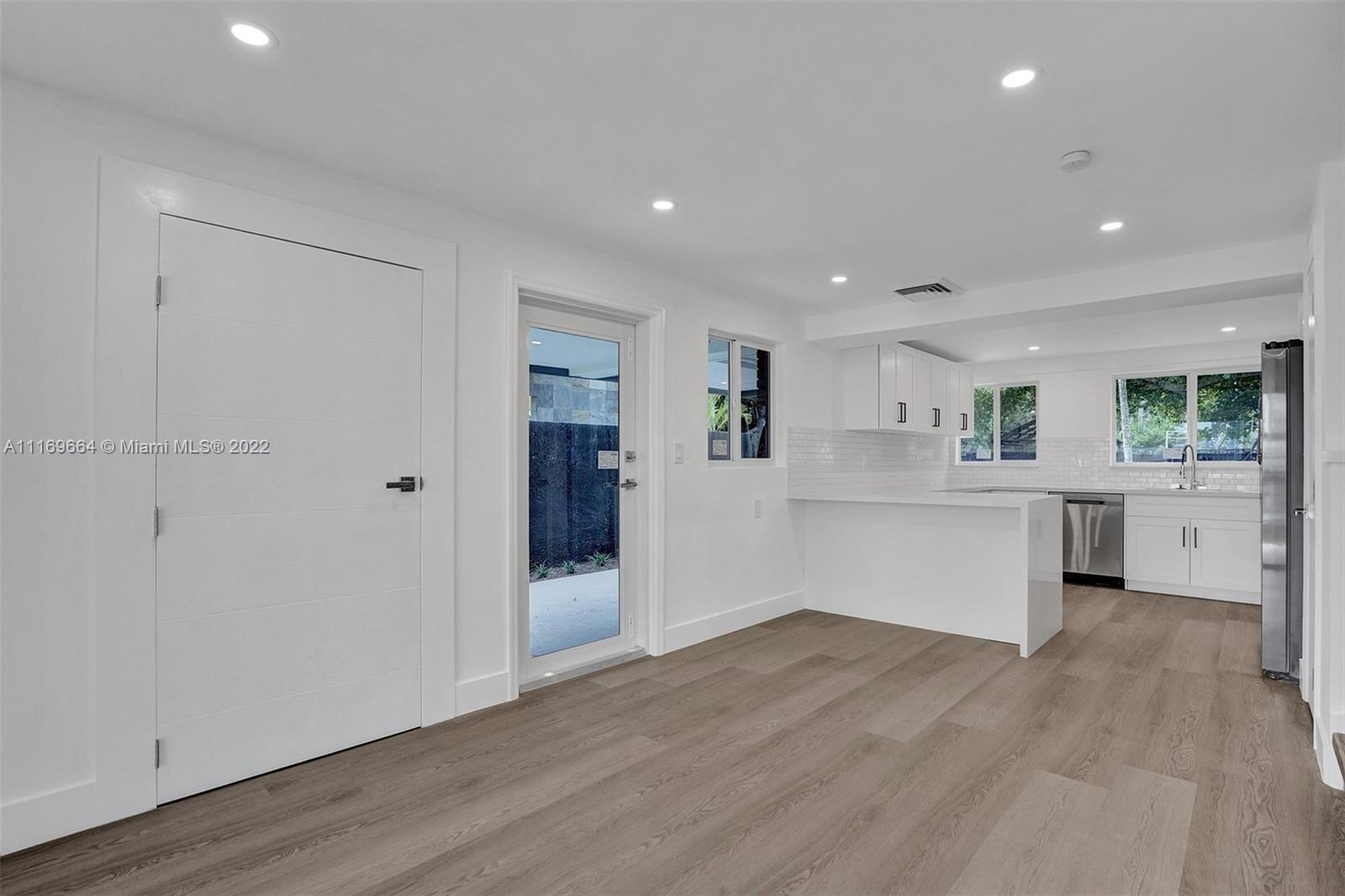 LAUDERDALE ISLES NO 2-RES - Residential