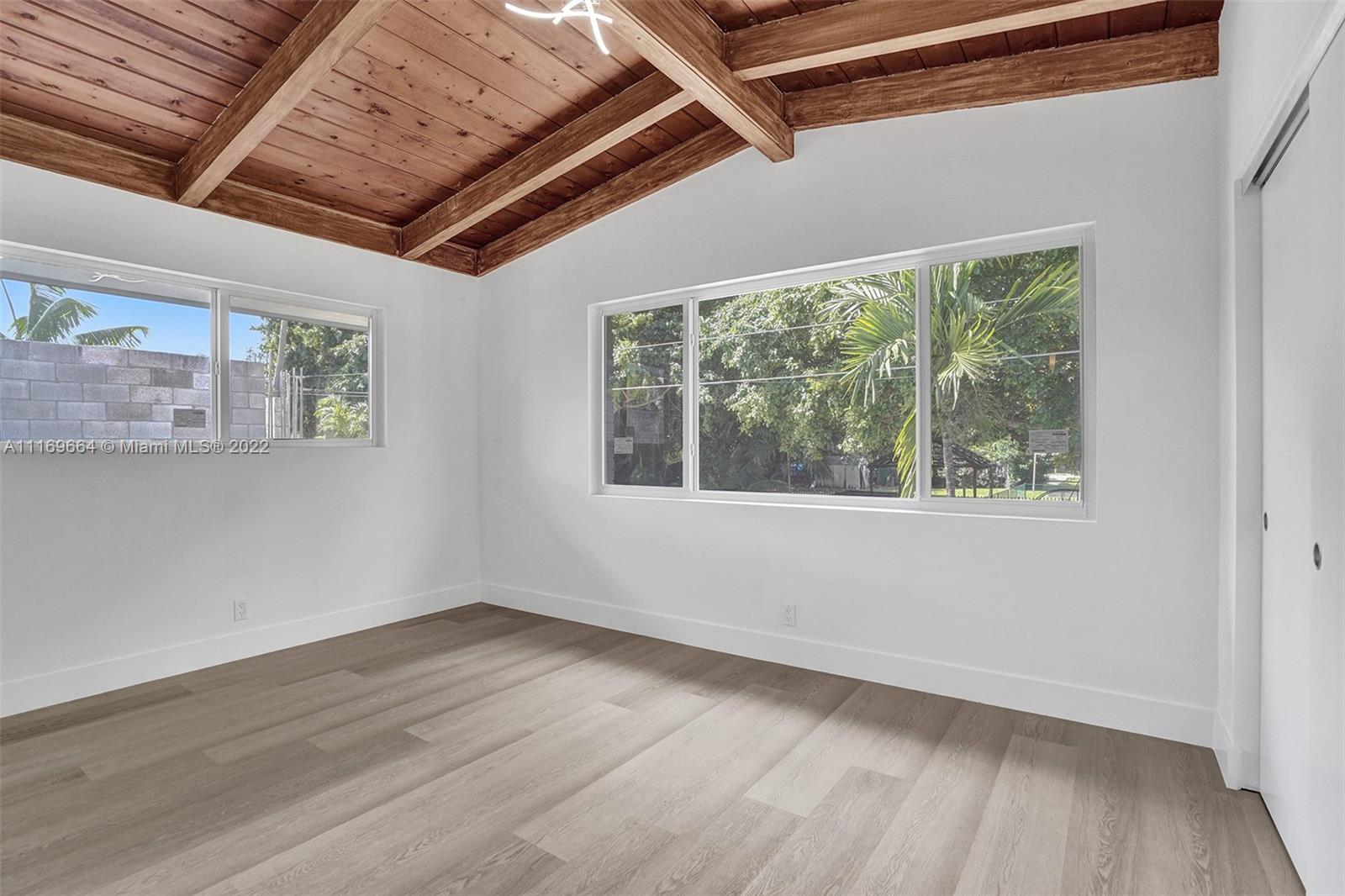 LAUDERDALE ISLES NO 2-RES - Residential