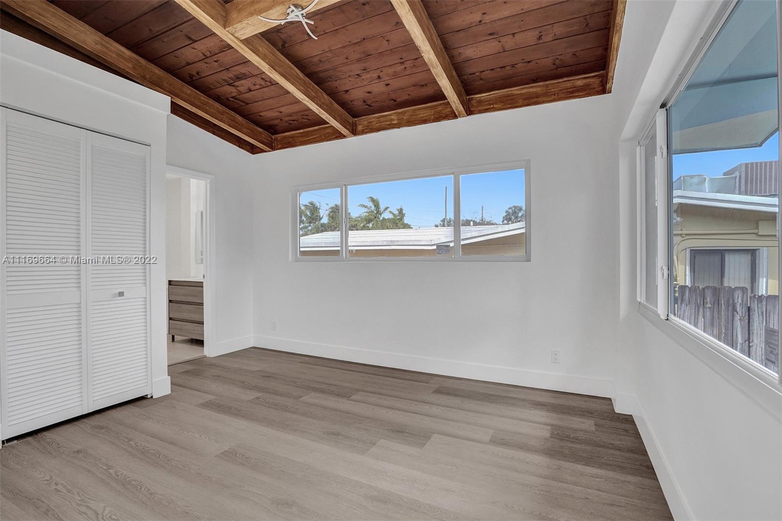LAUDERDALE ISLES NO 2-RES - Residential