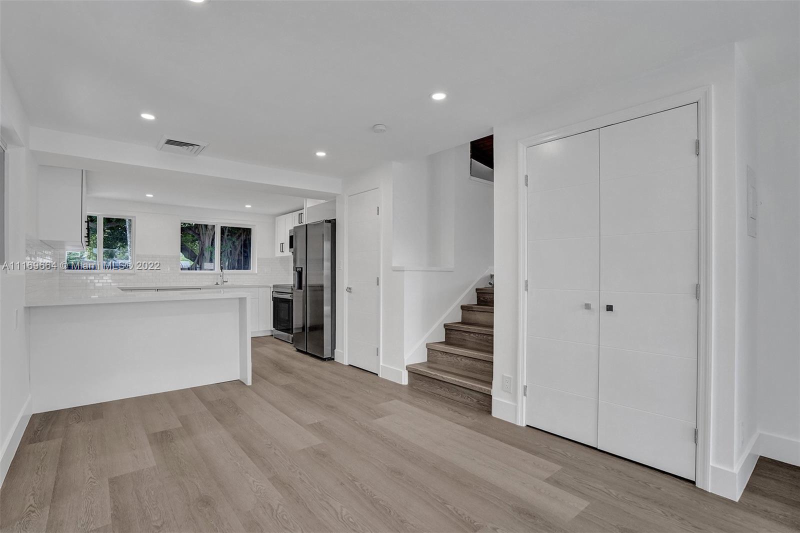 LAUDERDALE ISLES NO 2-RES - Residential