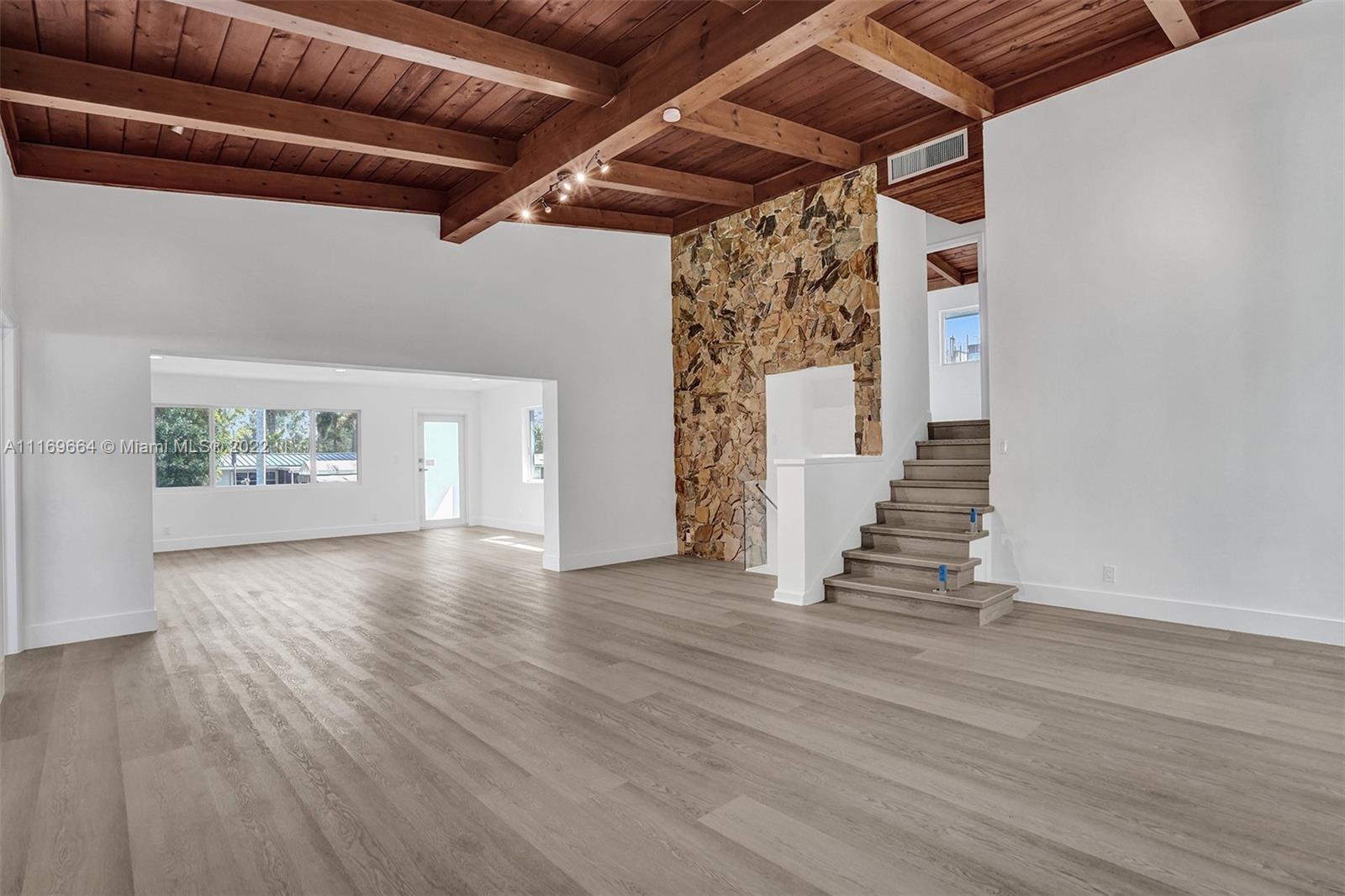 LAUDERDALE ISLES NO 2-RES - Residential