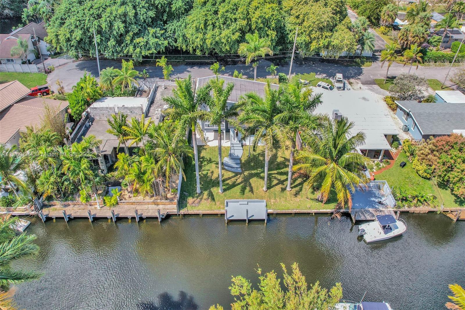LAUDERDALE ISLES NO 2-RES - Residential