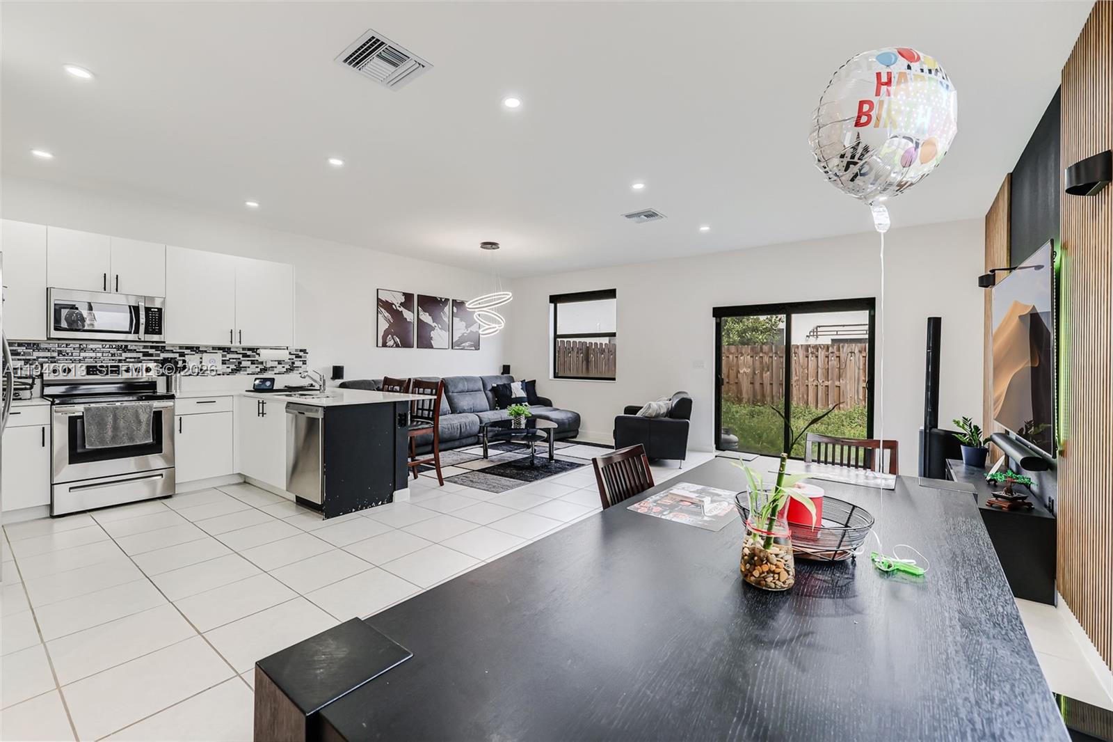 CAMBRIDGE ESTATES FIRST A - Residential