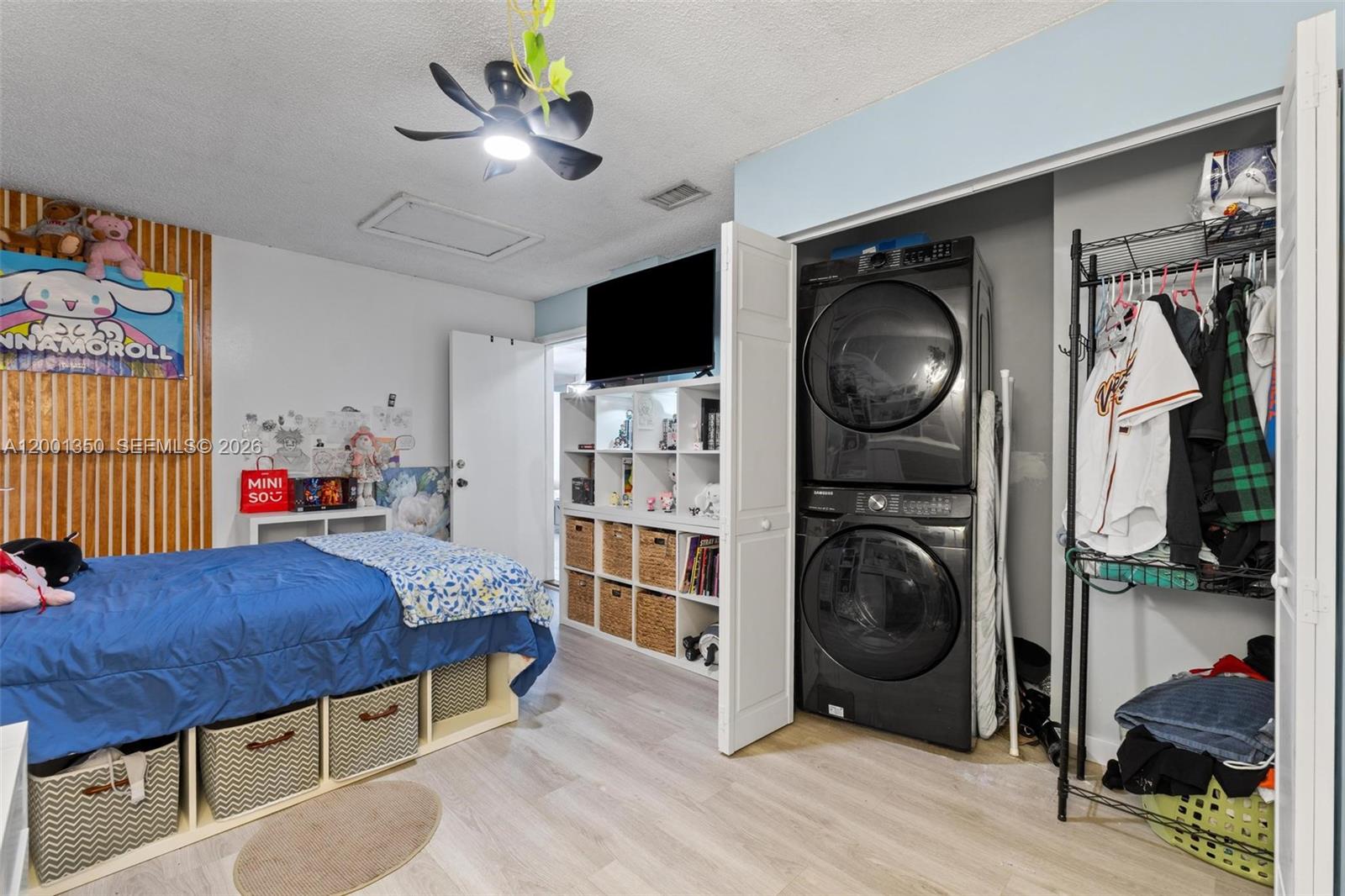 WEITZER SERENA LAKES WEST - Residential