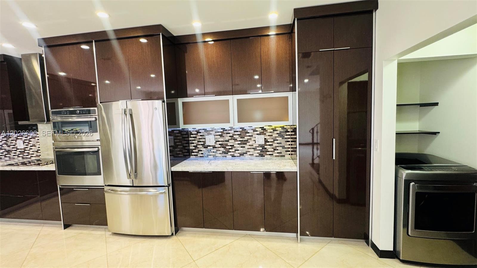 WEST LAKE VILLAGE PLAT - Residential Lease