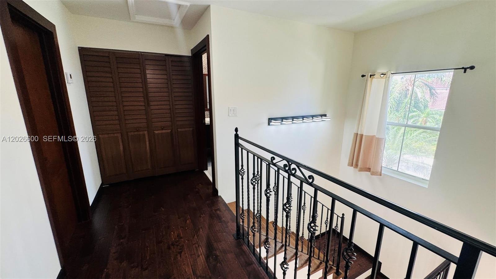 WEST LAKE VILLAGE PLAT - Residential Lease