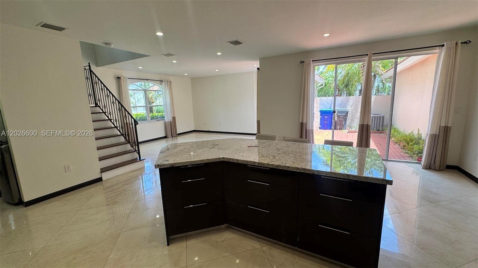 WEST LAKE VILLAGE PLAT - Residential Lease