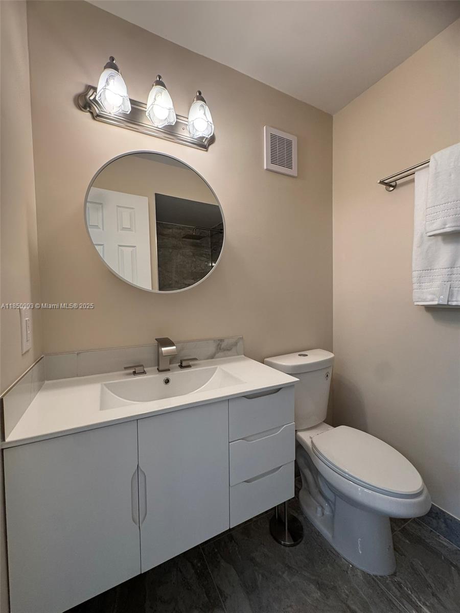 GABLES POINT CONDO I - Residential