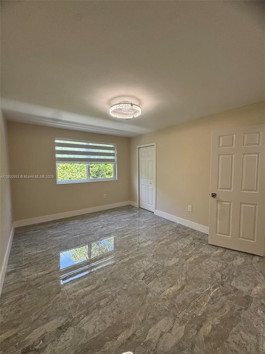 GABLES POINT CONDO I - Residential