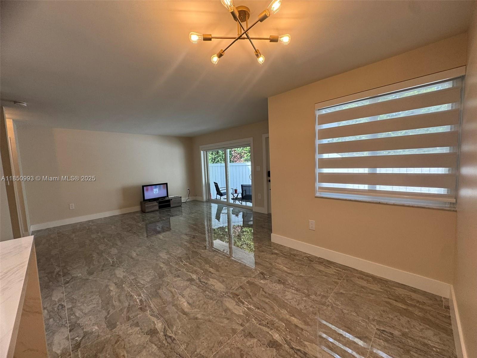 GABLES POINT CONDO I - Residential
