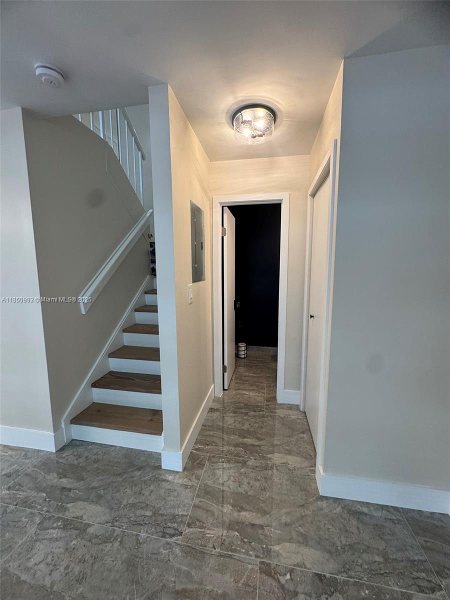 GABLES POINT CONDO I - Residential