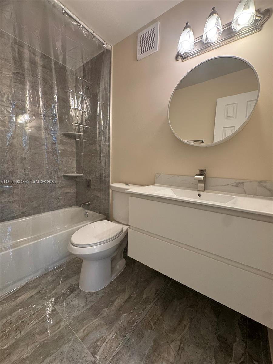 GABLES POINT CONDO I - Residential