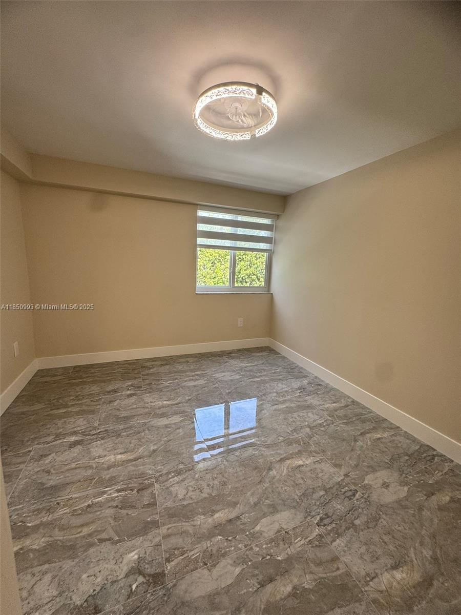 GABLES POINT CONDO I - Residential