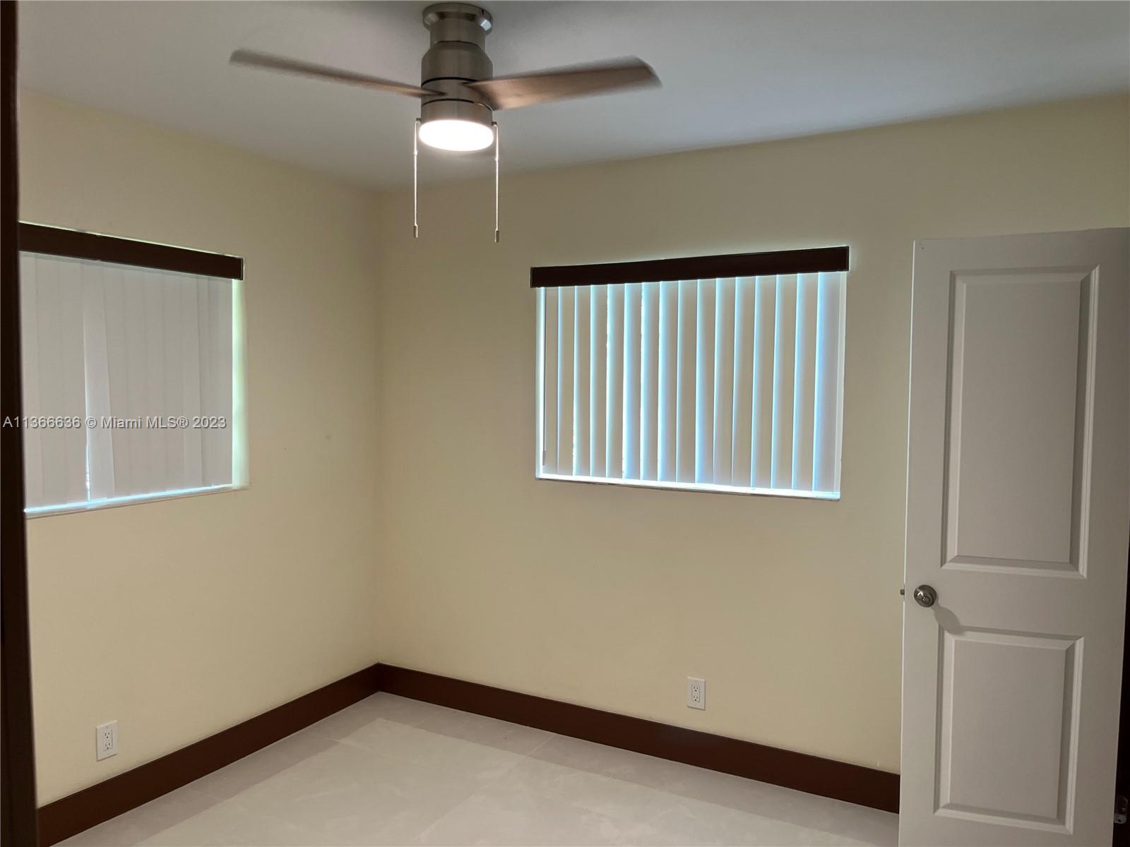DILLARD PARK SOUTH - Residential Lease