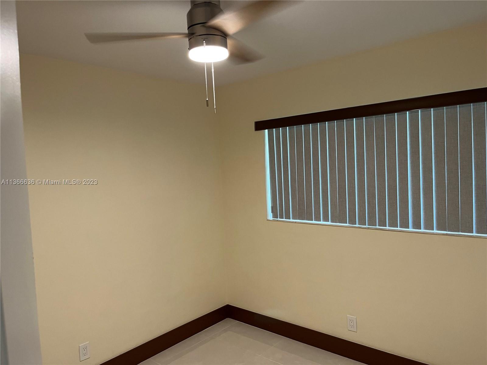 DILLARD PARK SOUTH - Residential Lease