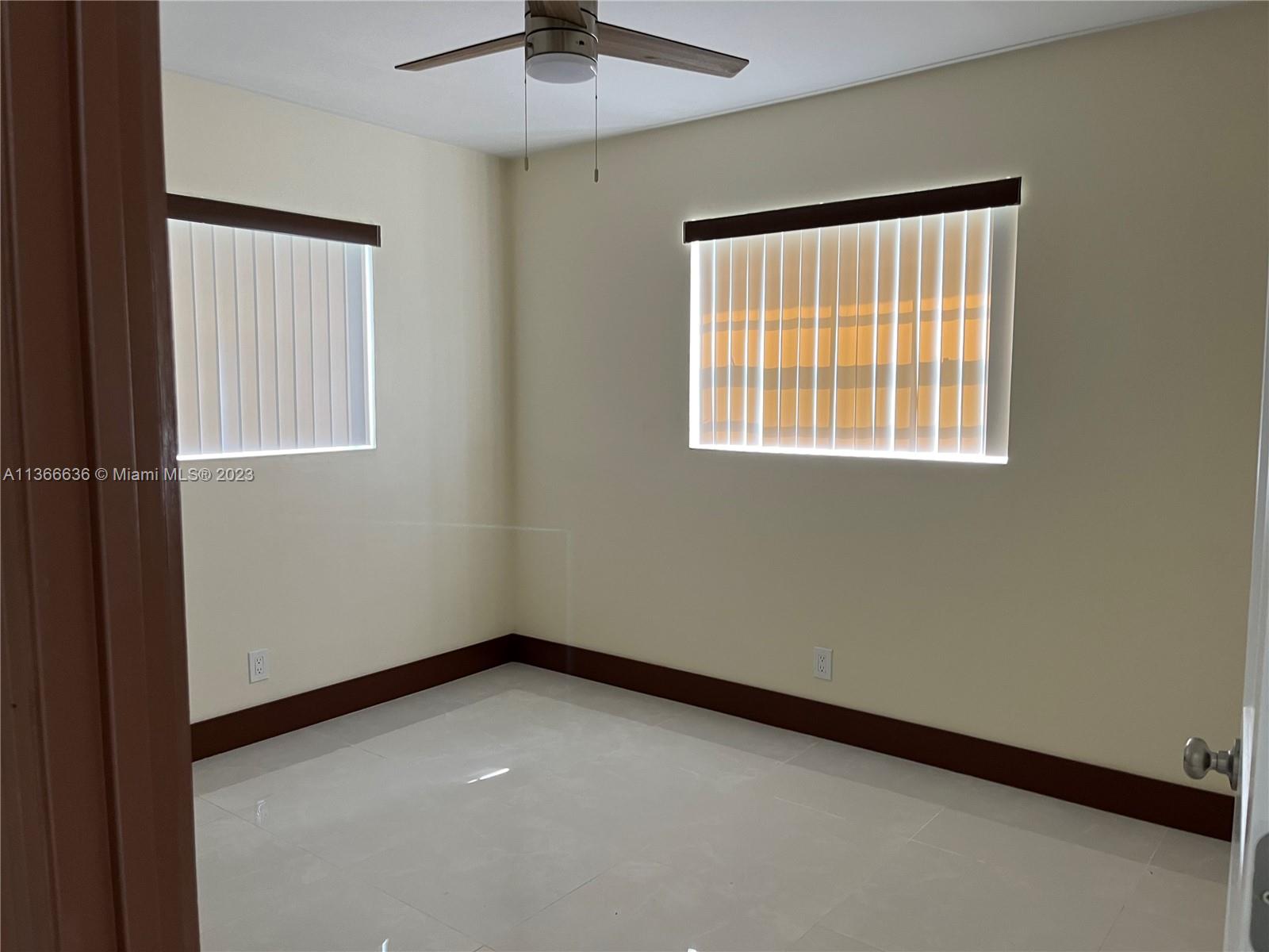 DILLARD PARK SOUTH - Residential Lease