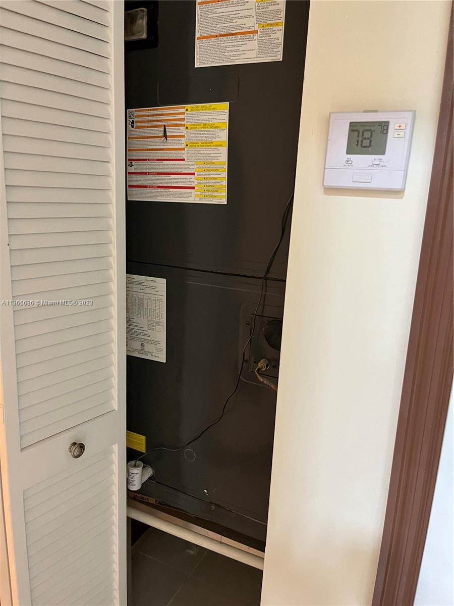 DILLARD PARK SOUTH - Residential Lease