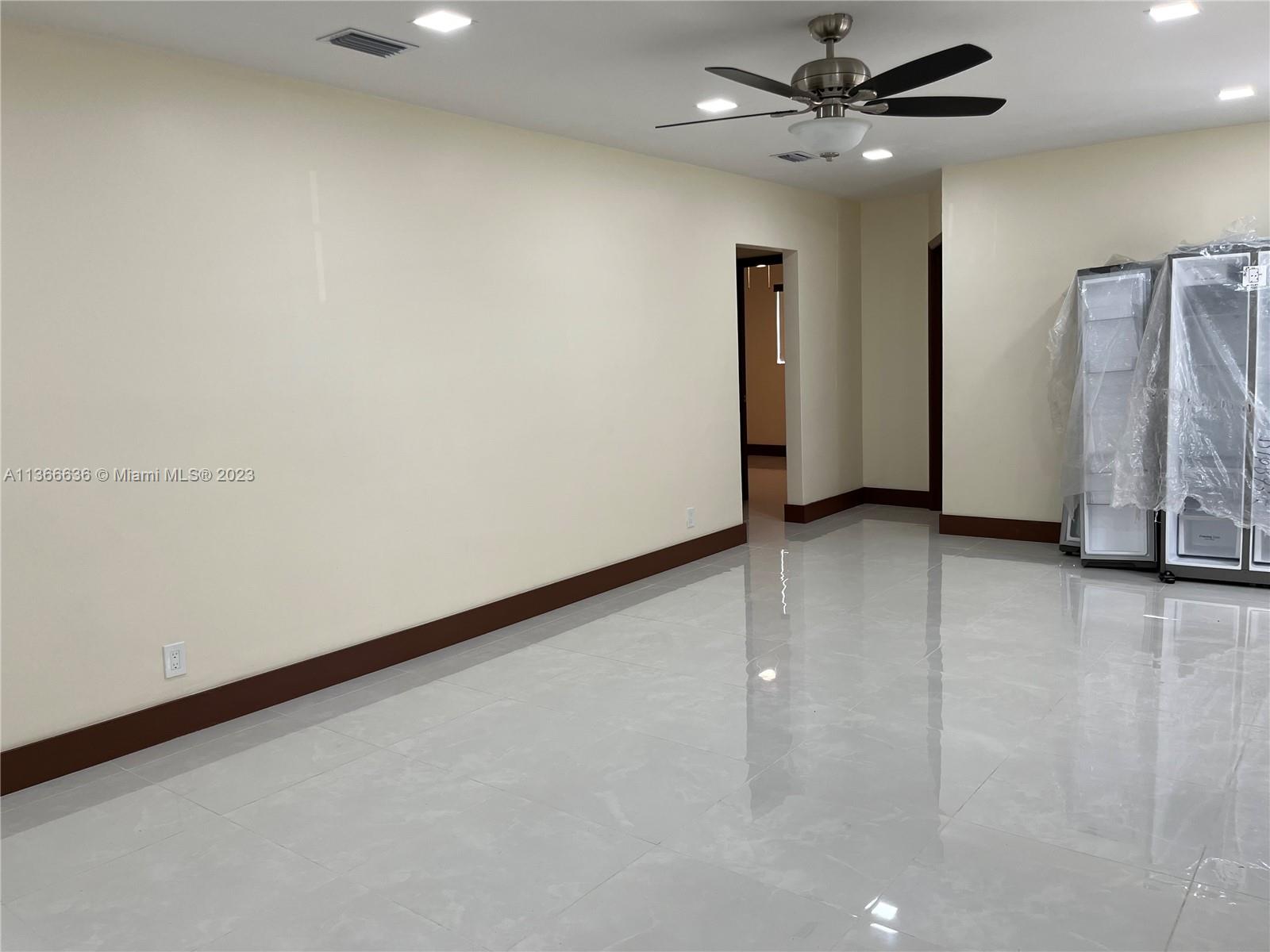 DILLARD PARK SOUTH - Residential Lease