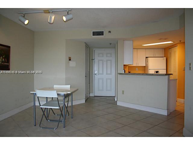 GABLES TERRACE CONDO - Residential Lease