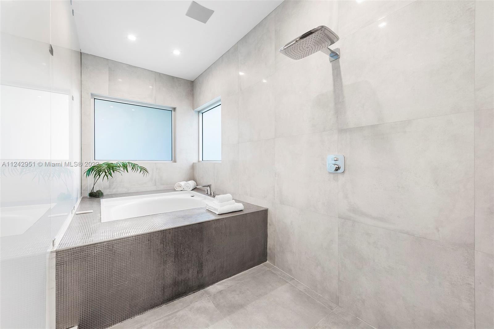 6491 SNAPPER CREEK COURT - Residential
