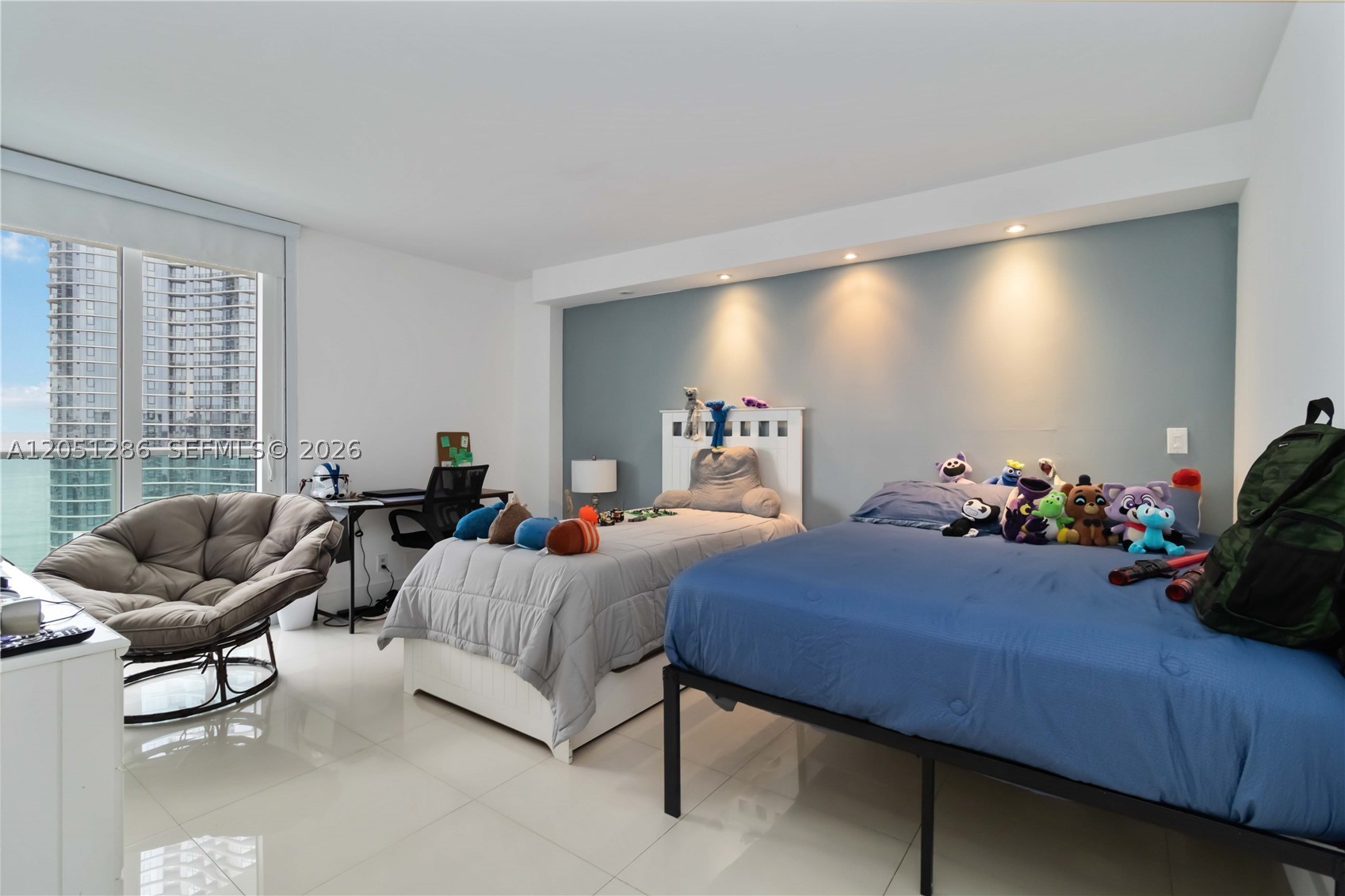 ARLEN HOUSE EAST CONDO - Residential