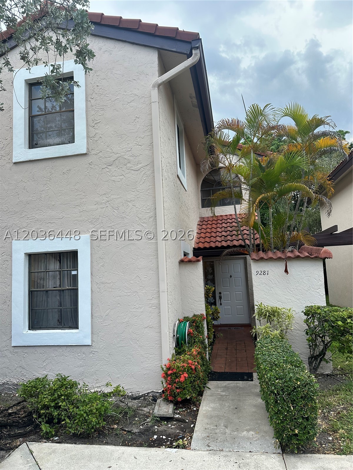 Welcome Home Jacarnada Townhouses!