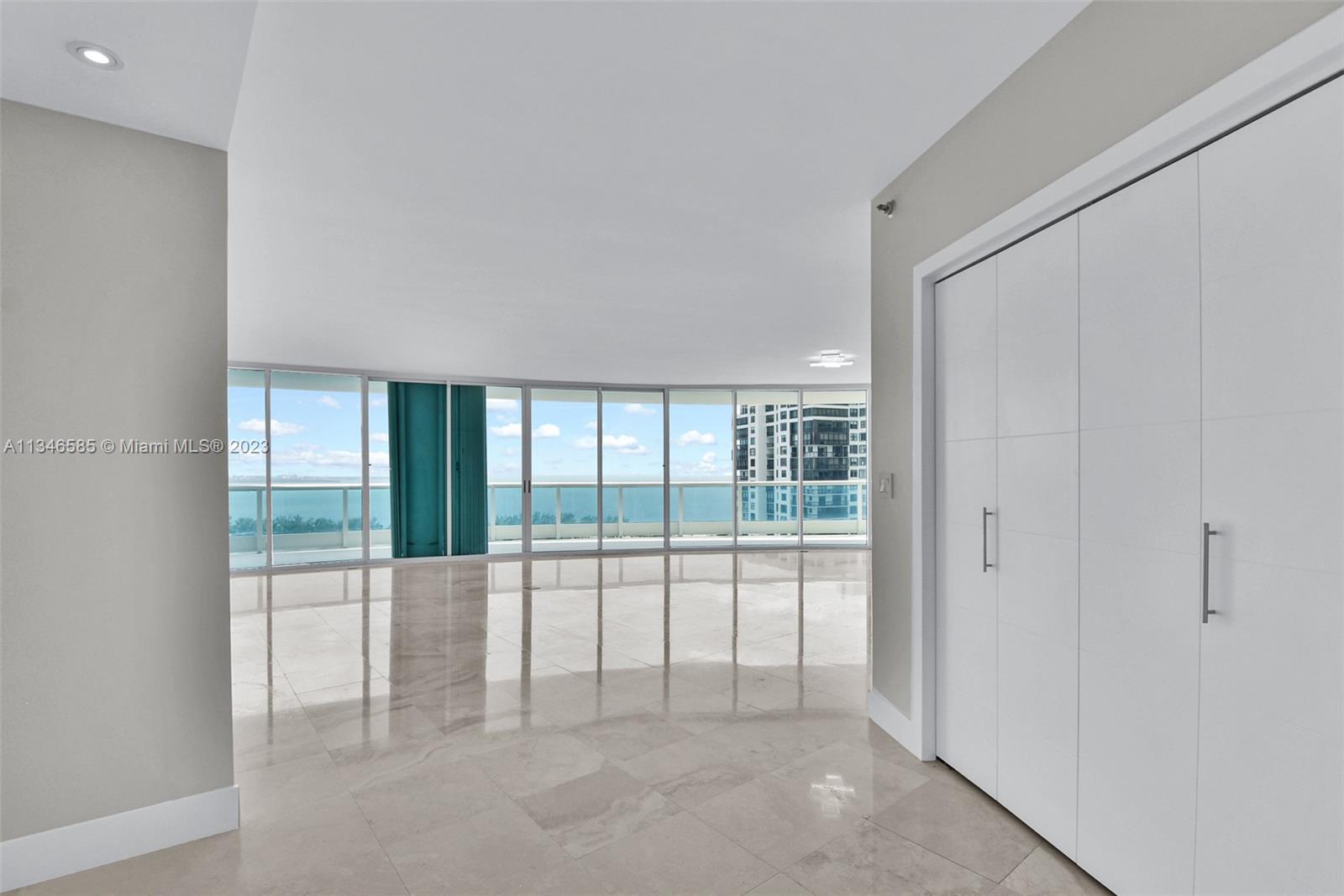 BRISTOL TOWER CONDO - Residential Lease