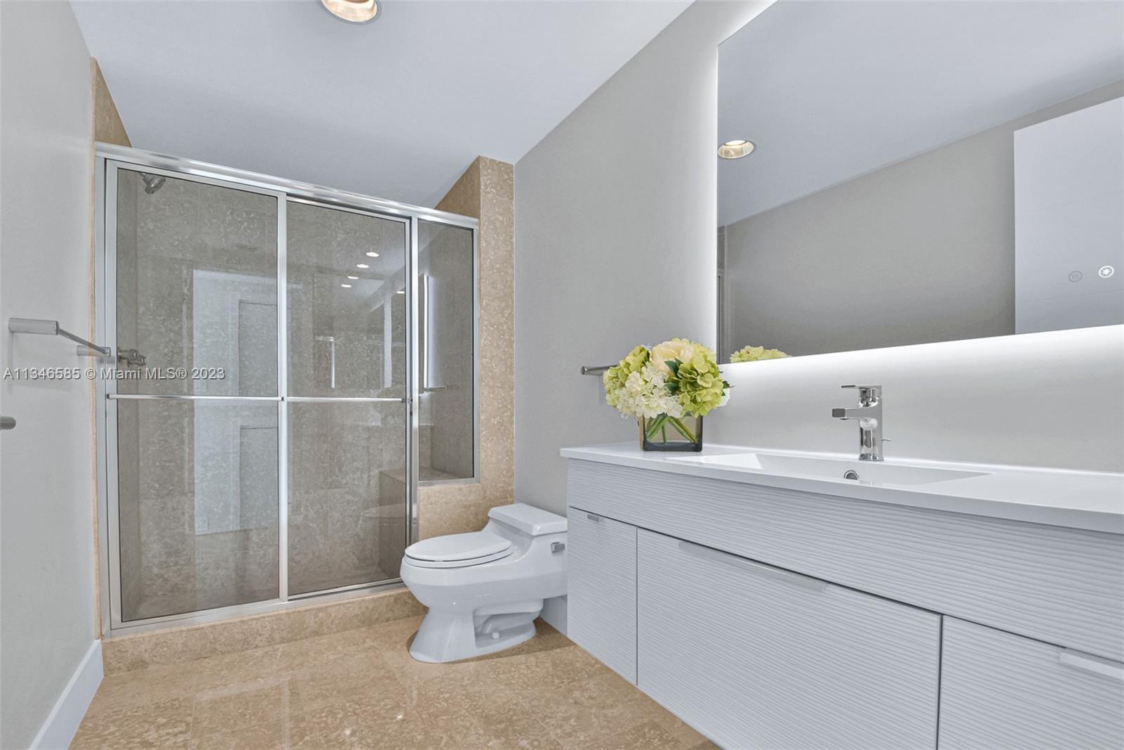 BRISTOL TOWER CONDO - Residential Lease