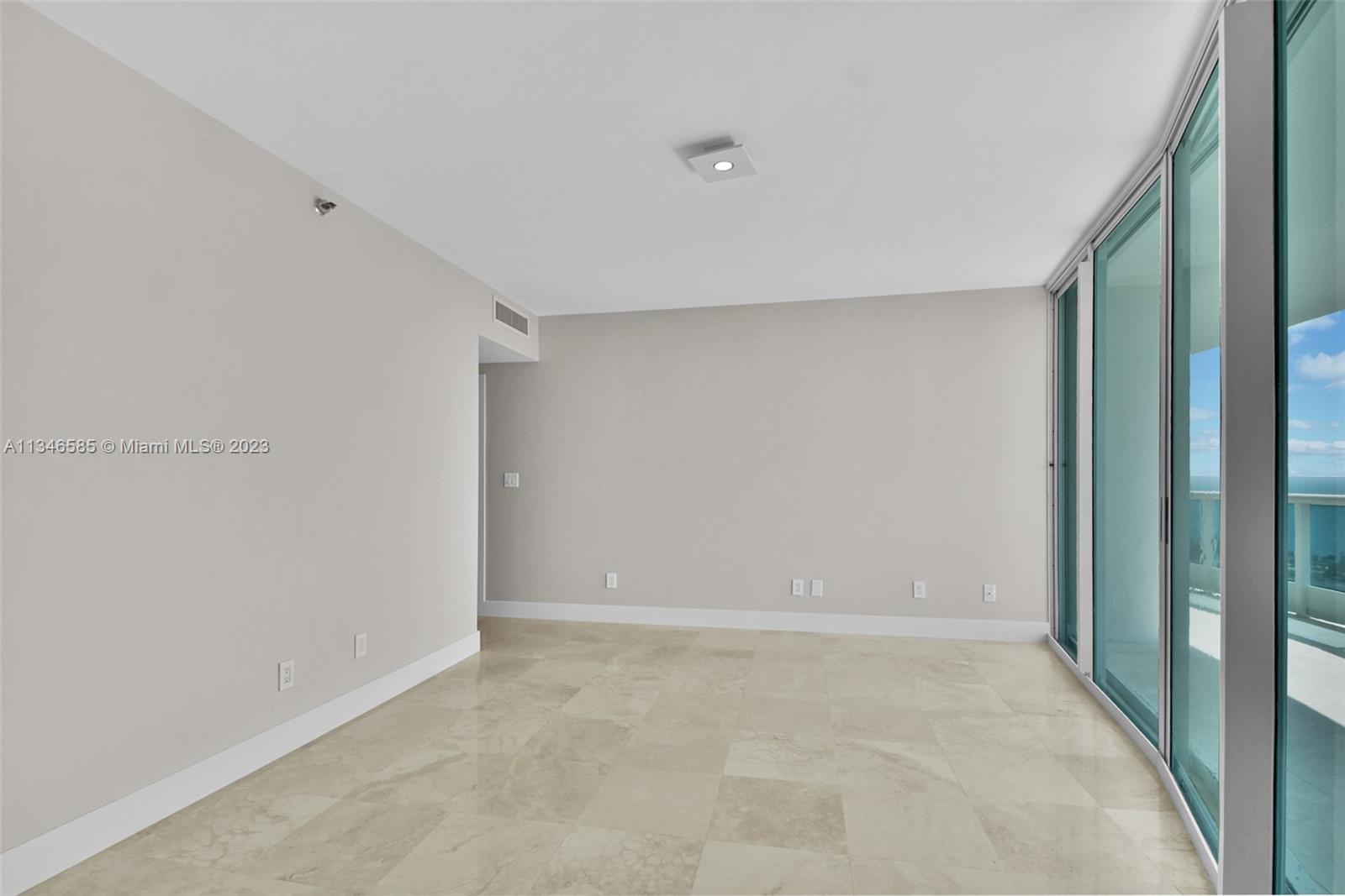 BRISTOL TOWER CONDO - Residential Lease