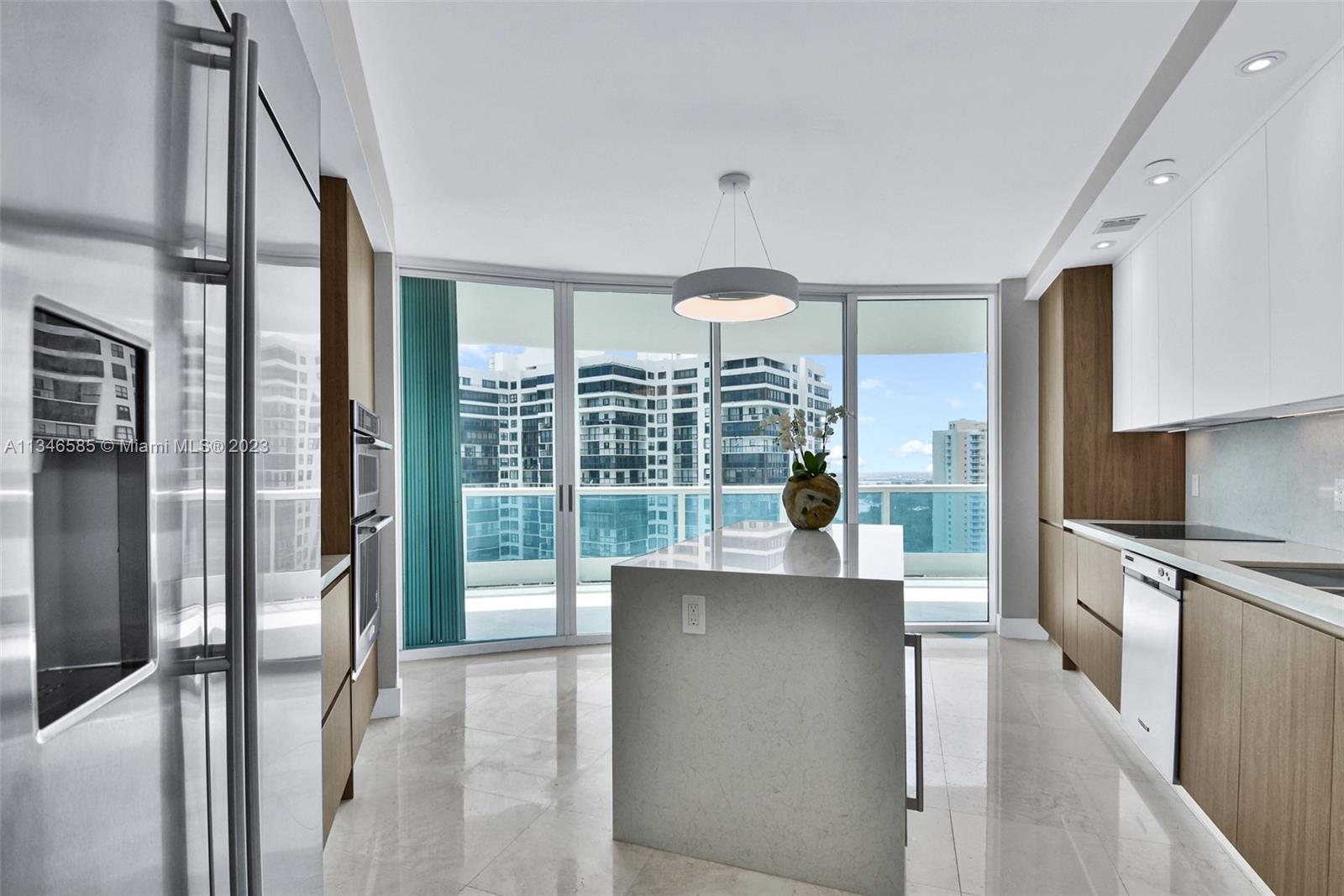 BRISTOL TOWER CONDO - Residential Lease