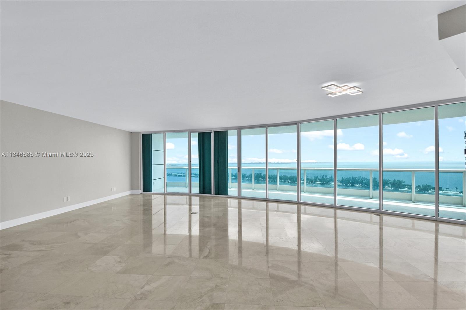 BRISTOL TOWER CONDO - Residential Lease