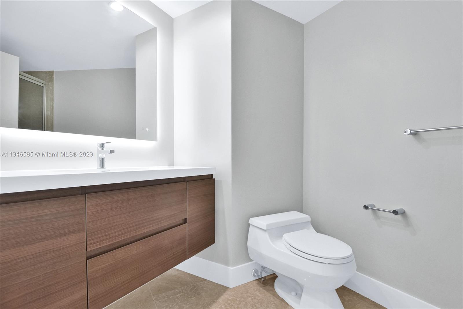 BRISTOL TOWER CONDO - Residential Lease
